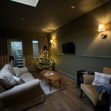 Peaceful Apartment In The Heart Of Frome Exterior photo